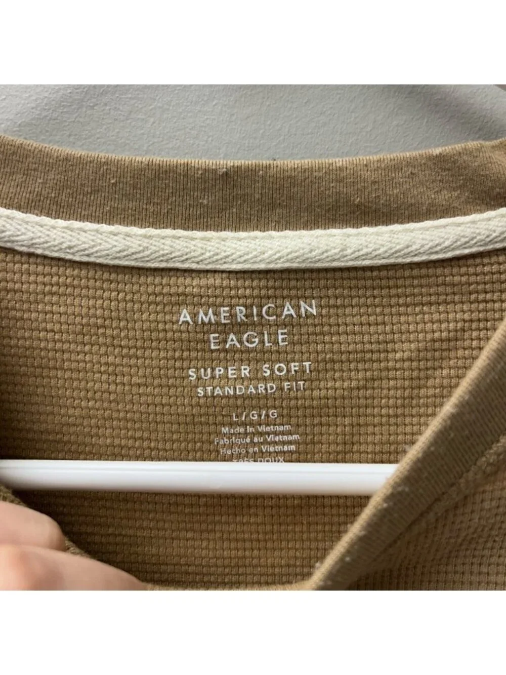American Eagle Super Soft Fit Tan Waffleknit‎ Long Sleeve